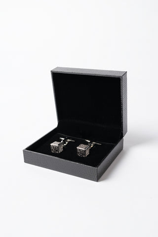 Cufflinks
