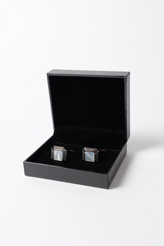 Cufflinks