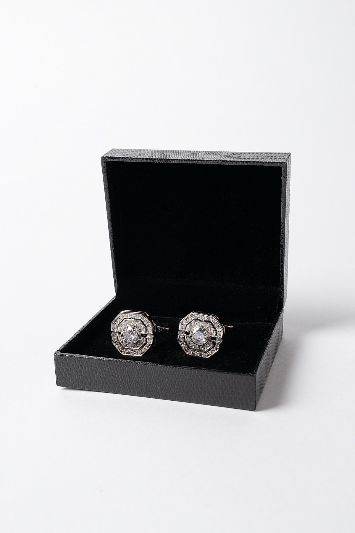 Cufflinks