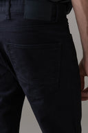 Black Sovereign 5 Pocket