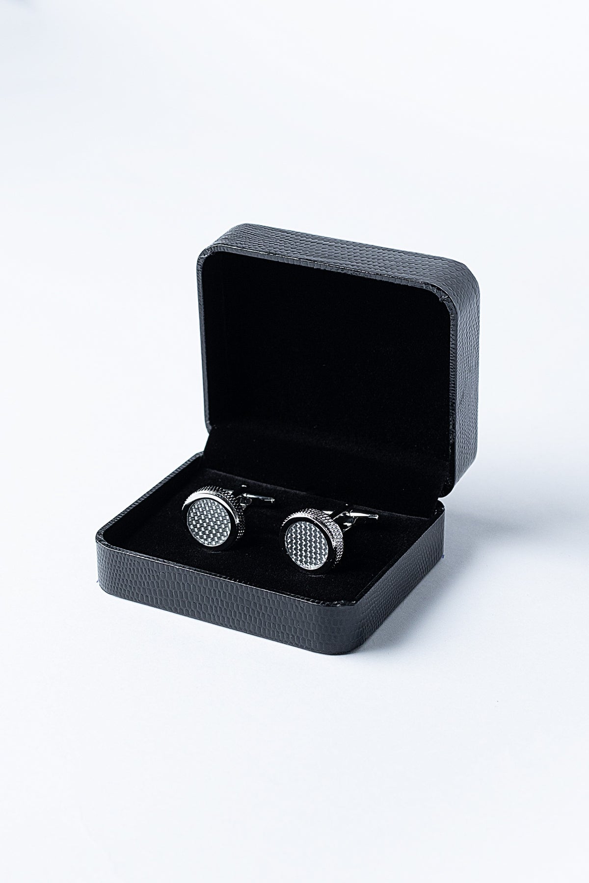 CUFF LINKS