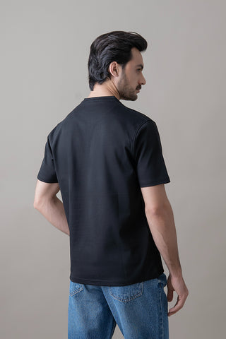 Black Essential Tee