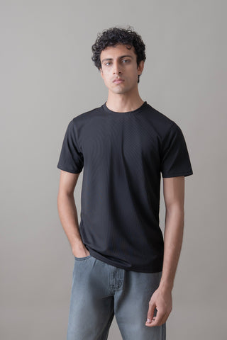 Black Essential Tee