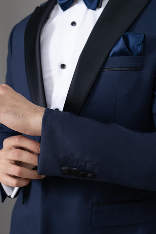 02 Pcs Tuxedo Suit