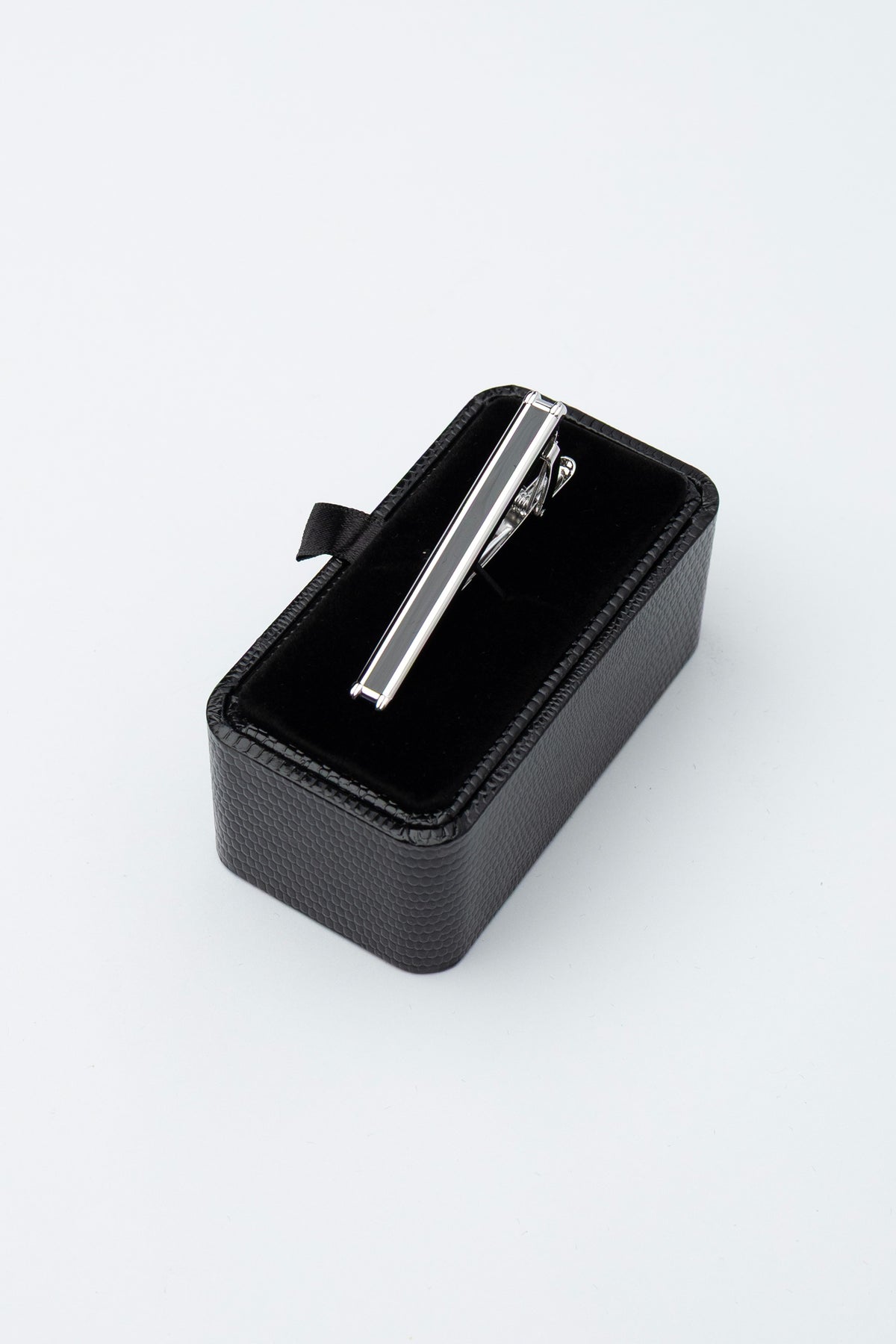 Silver Sovereign Tie Pin